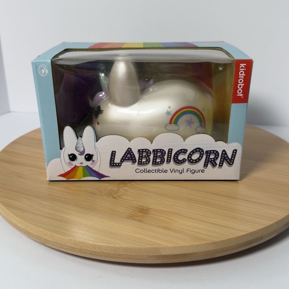 Kidrobot Labbicorn 5-Inch Vinyl Figure. Used/In Original Box Collectible Art Toy
